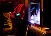 Quanto vale uma máquina de solda grande industrial?