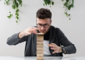 Como Criar Procedimentos Internos que Facilitam o Treinamento de Novos Colaboradores